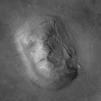 Porównanie Twarzy na Marsie ze zdjęć Viking i Mars Global Surveyor