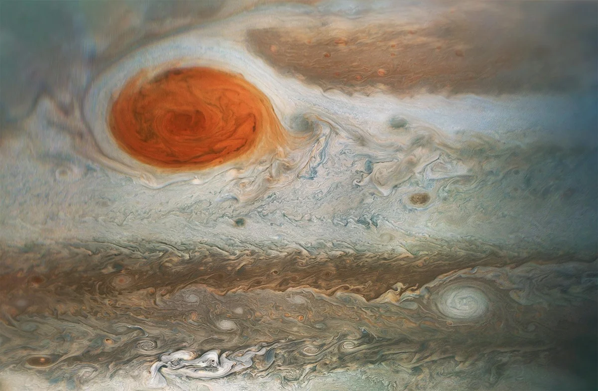 Jupiter's Great Red Spot, Spotted