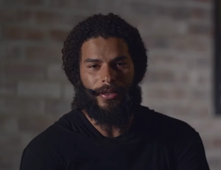 Kim naprawdę jest Darrius Wright: Świadectwo spoza wymiarów?